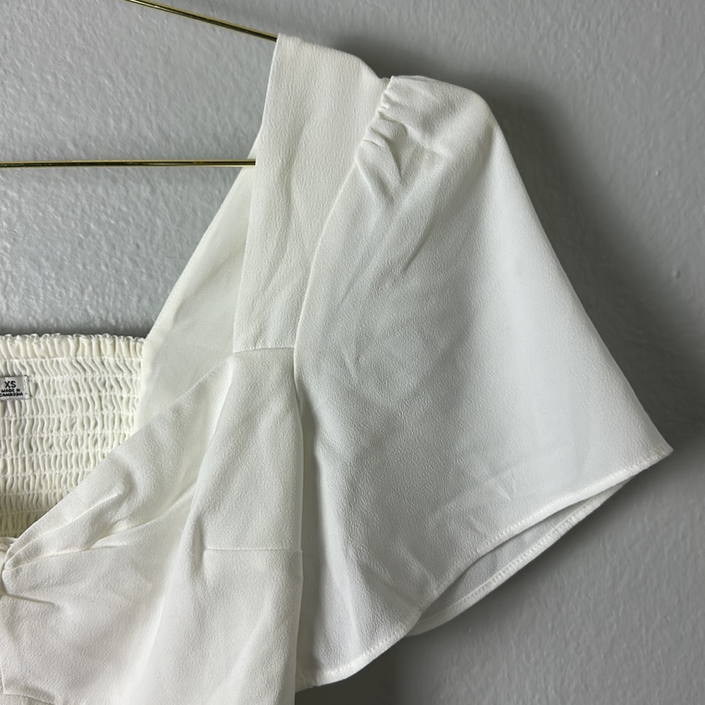 Abercrombie & Fitch White Ruched Flutter Sleeve B… - image 3